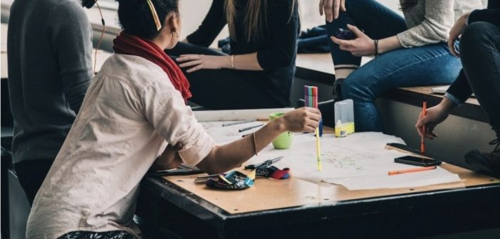 Pad nezaposlenosti Roma i Egipćana, veći obuhvat djece u obrazovanju