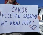 Plav: Održan protest na Čakoru, traže hitno otvaranje puta