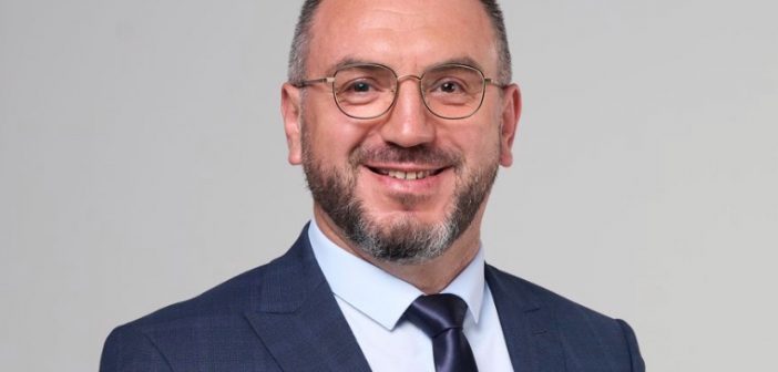INTERVJU – DEJVID RAMDEDOVIĆ: CRNA GORA NE SMIJE PROPUSTITI SVOJU EVROPSKU ŠANSU