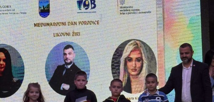 URUČENE NAGRADE ZA NAJBOLJE RADOVE NA KONKURSU „MOJA PORODICA“